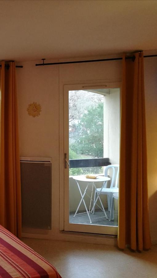 Studio "Le Rigaou" Greoux-les-Bains Exterior photo