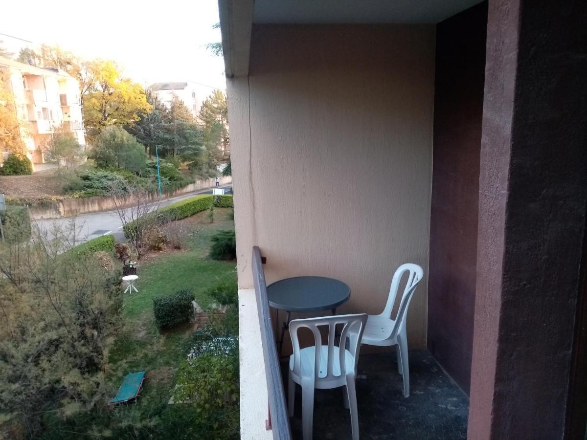 Studio "Le Rigaou" Greoux-les-Bains Exterior photo